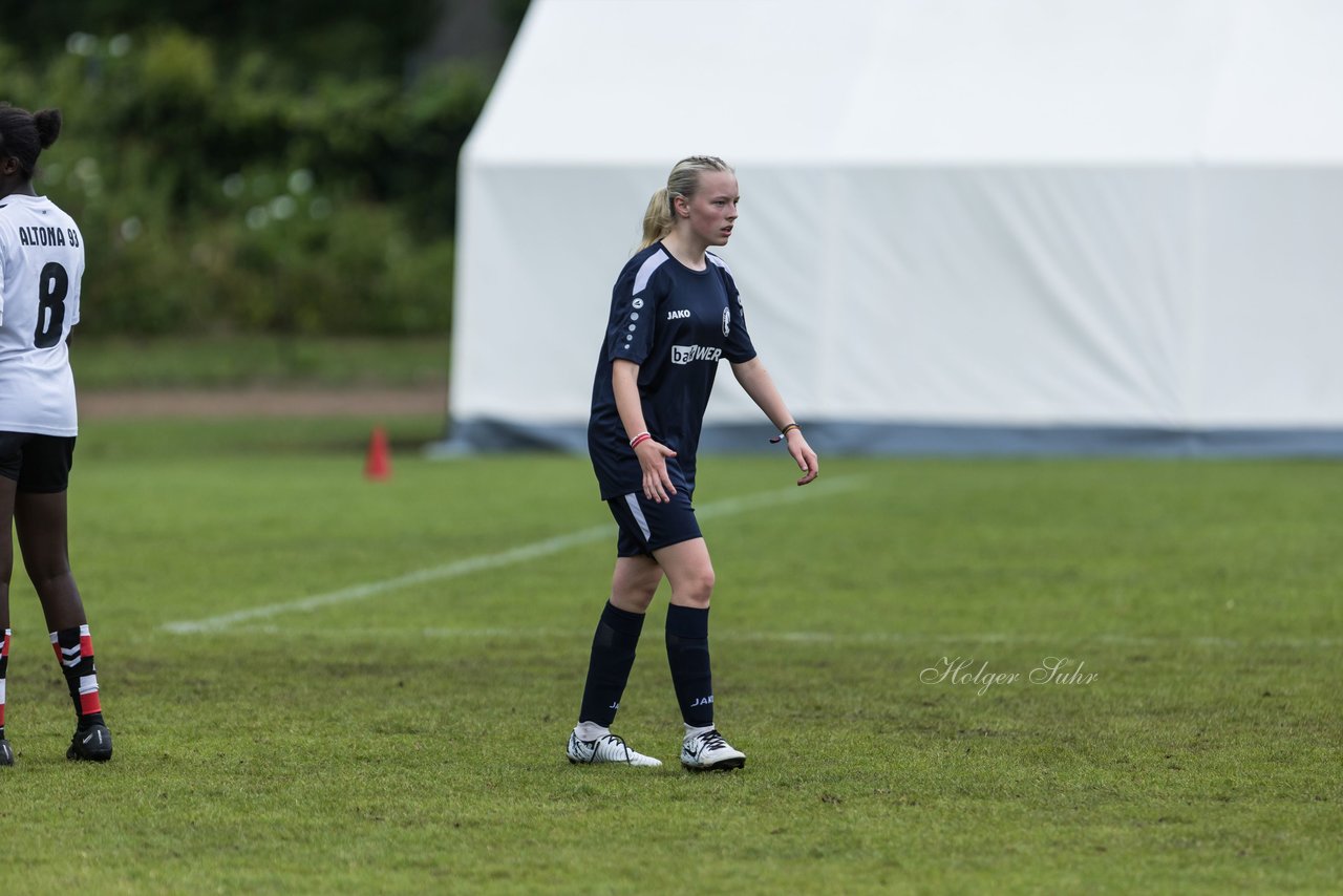 Bild 342 - Loewinnen Cup